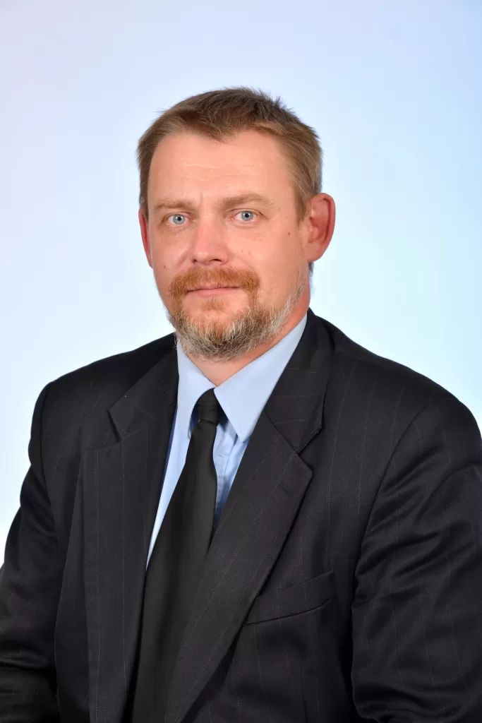 Roberts Lakučs